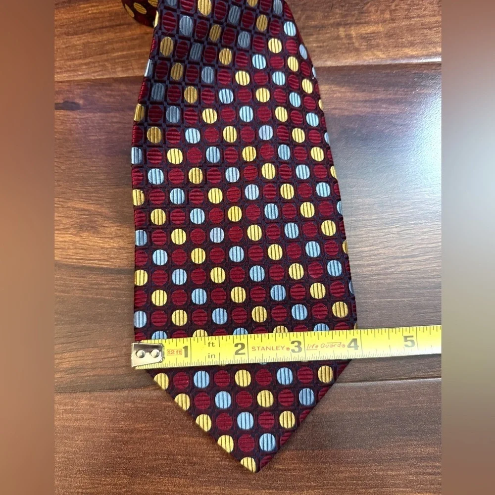 JOS. A BANK Burgundy and Gold Geometric Patterned Silk Tie Made In Italy